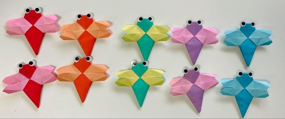 壁面飾り 秋 カラフルとんぼ 10匹