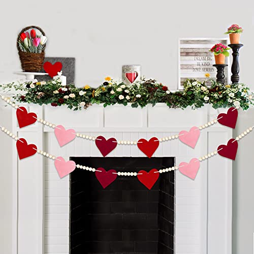 Grinalda de coração de feltro do Dia dos Namorados com contas de madeira – Não DIY – Decorações do Dia dos Namorados – Coração vermelho rosa borgonha rústico quinta feliz dia dos namorados banner para