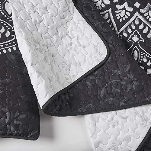 Comfort Spaces CS14-1337 Reversible Quilt Set-Vermicelli Stitching Design All Season, Lightweight, Coverlet Bedspread Bedding, Matching Shams, King (104 In X 90 In), Ava Medallion Black 3 Piece thumb #5