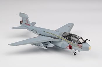 Amazon | プラッツ 1/144 アメリカ海軍 電子戦機 EA-6B