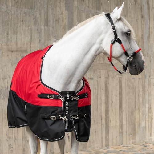 Foto von SUNRIDE Winterdecke 250g für Pferde (Helsinki) - reflektierend, 1200D Ripstop - optionales Halsteil - mit Unterdecken kombinierbar (155cm, rot)