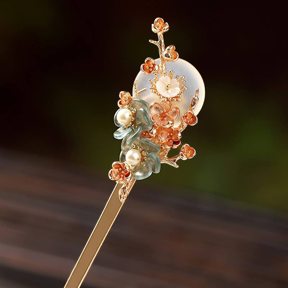 ◆FOLNUA◆ CLOVER L HAIR PIN GOLD F24SWFSHA01 Amazon.com : Yuri Hairpin Hair Clasp Sticks Picks Pearl