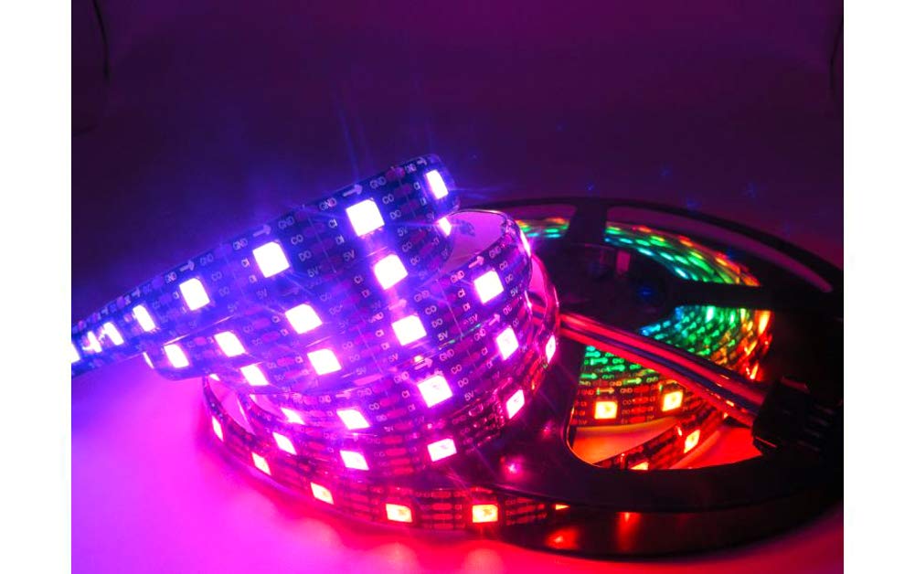 APA102 Luces LED de tira impermeable IP65 60LED/m 5 m 16.4 pies DC 5 V píxeles direccionables RGB multicolor tira LED negro PCB
