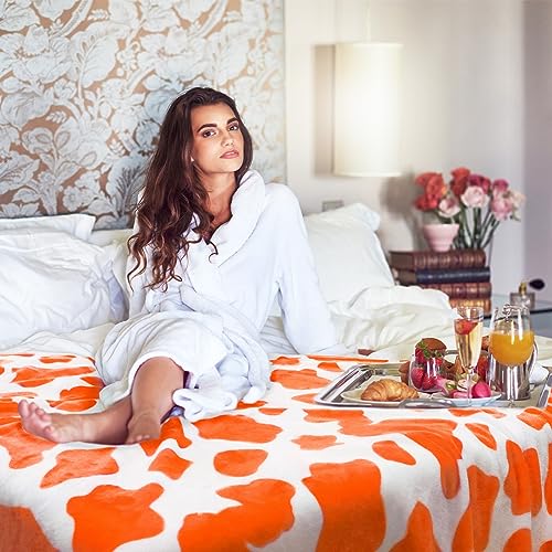 HSEEC Orange Throw Blankets Fleece Soft Blankets & Throws Super Soft Plush Blanket Twin Size