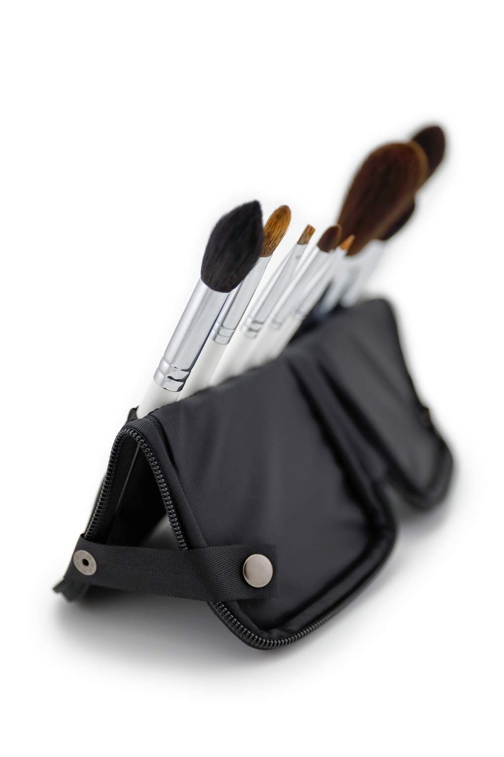 MAMEWのメイクブラシ4本セット＋ケース2個