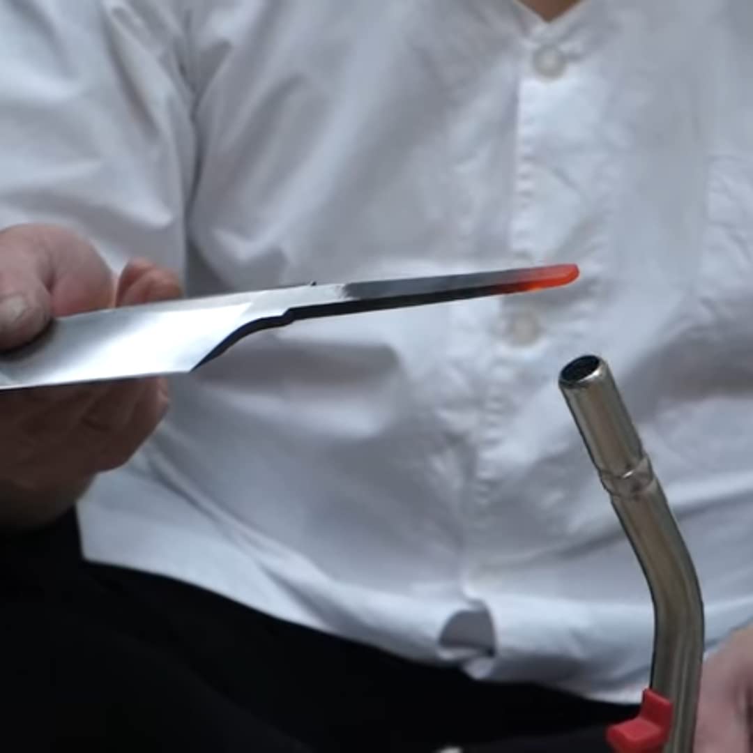 Amazon | 日本製 かね惣 柳刃 鋼 霞 水牛柄 9寸（270mm） 本家かね惣