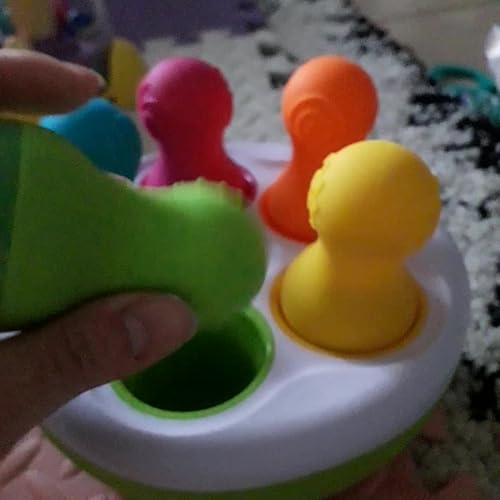 Jouet Bébé Fat Brain InnyBin - Trieur Formes 18 Mois+ - 6 Formes Texturées & Bande Élastique