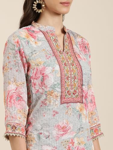 Image of SHOWOFFFF Women Printed Three-Piece Straight Ethnic Kurta Set | Mandarin Collar 3 /4th Sleeves Crepe Kurta Set's for Womens | Mid-Rise Regular Fit Above Knee Kurta Set for Women's