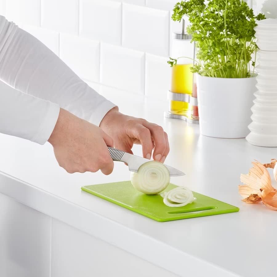 Image of IKEA HOPPLOS Chopping Board, Green, 24x15 cm (9 x6)