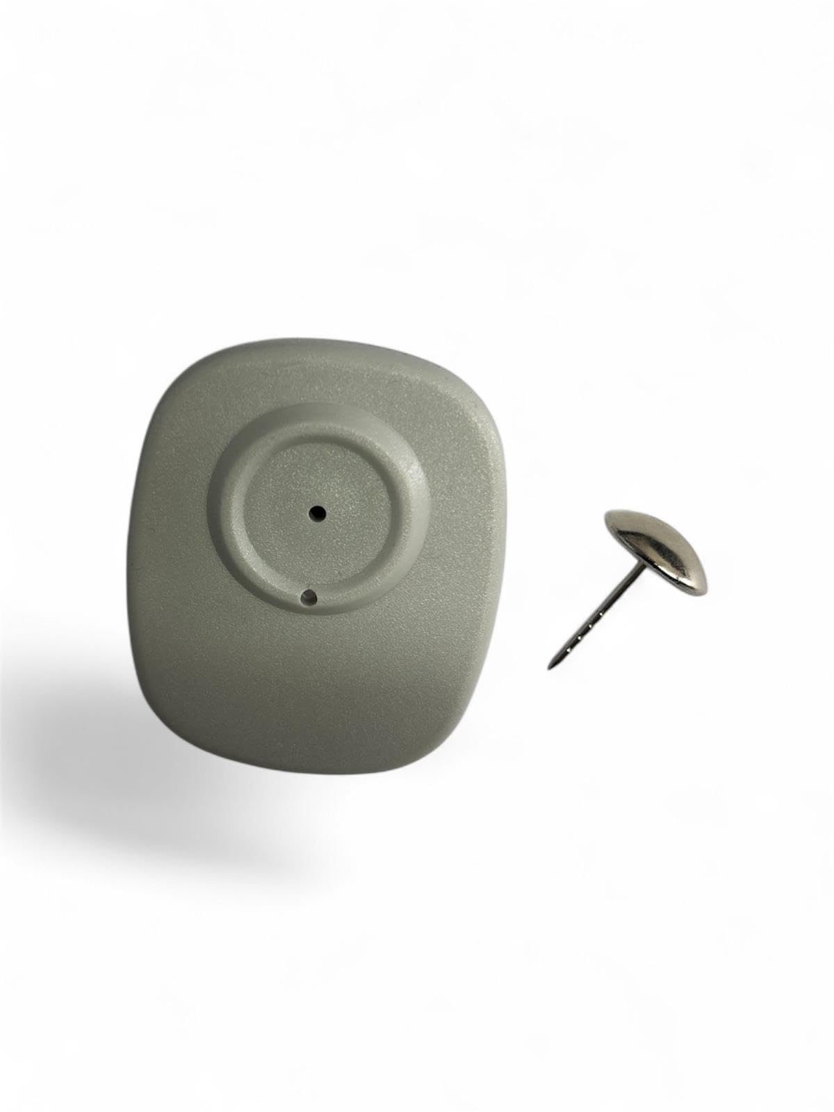 Etichette Antitaccheggio Rigide per Checkpoint Nedap Cross Point, 8.2 MHz, 250 Pezzi con chiodini.
