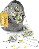 LIEBEVOLL GESTALTET: Die Kugeln können mit einem Geschenkgutschein, Geld oder Schmuck befüllt oder als Deko wiederverwendet werden