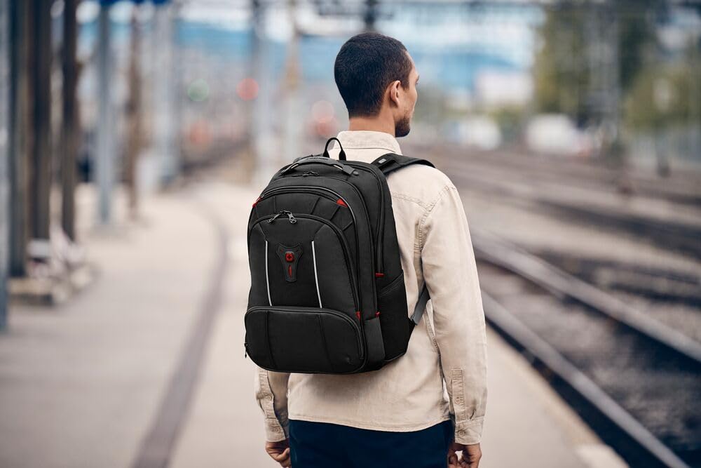 Wenger Carbon Pro Mochila para portátil con compartimento para tableta, portátil de hasta 17 ", compartimento para tableta, 33 l, mujer hombre, oficina viajes negocios universidad, negro, 653129