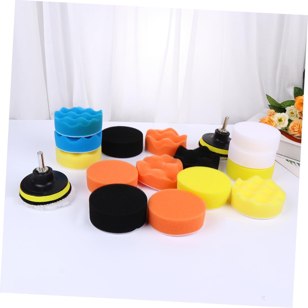 Luxshiny 22pcs Car Polishing Sponge Kits Polishing Pads Set Buffing Pads Car Waxing and Sealing Glaze Accessories