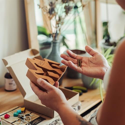 Yy Vertical Mountain Key Holder One Size