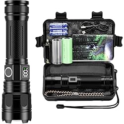 Akdomart Linternas LED Alta Potencia 500000 Lumen,...: 【LINTERNA LARGO ALCANCE】Esta flashlight utiliza el último chip LED actualizado con una salida de luz de hasta 500000 lúmenes, proporcionando un haz increíblemente potente que es diez veces más brillante que las linternas tradicionales. La luz de cruc...