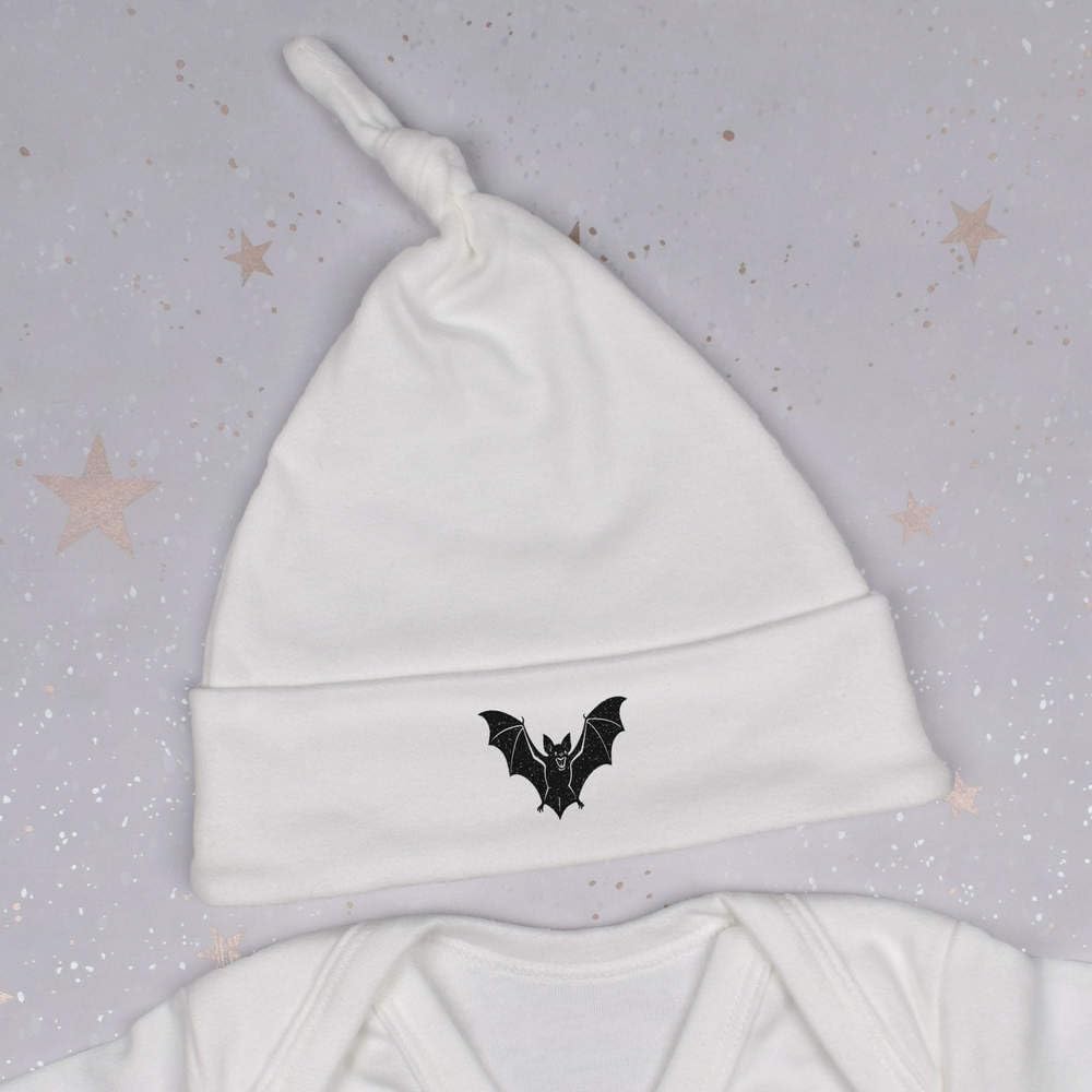 Azeeda 'Scary Vampire Bat with Open Wings' Baby Beanie Hat (BH00038266) White