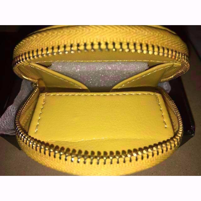 Amazon.co.jp: 皇室グッズ 宮内庁 皇居限定 コインケース 黄色