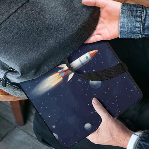 Housse ordinateur 13 pouces Rocket in space pour café coworking