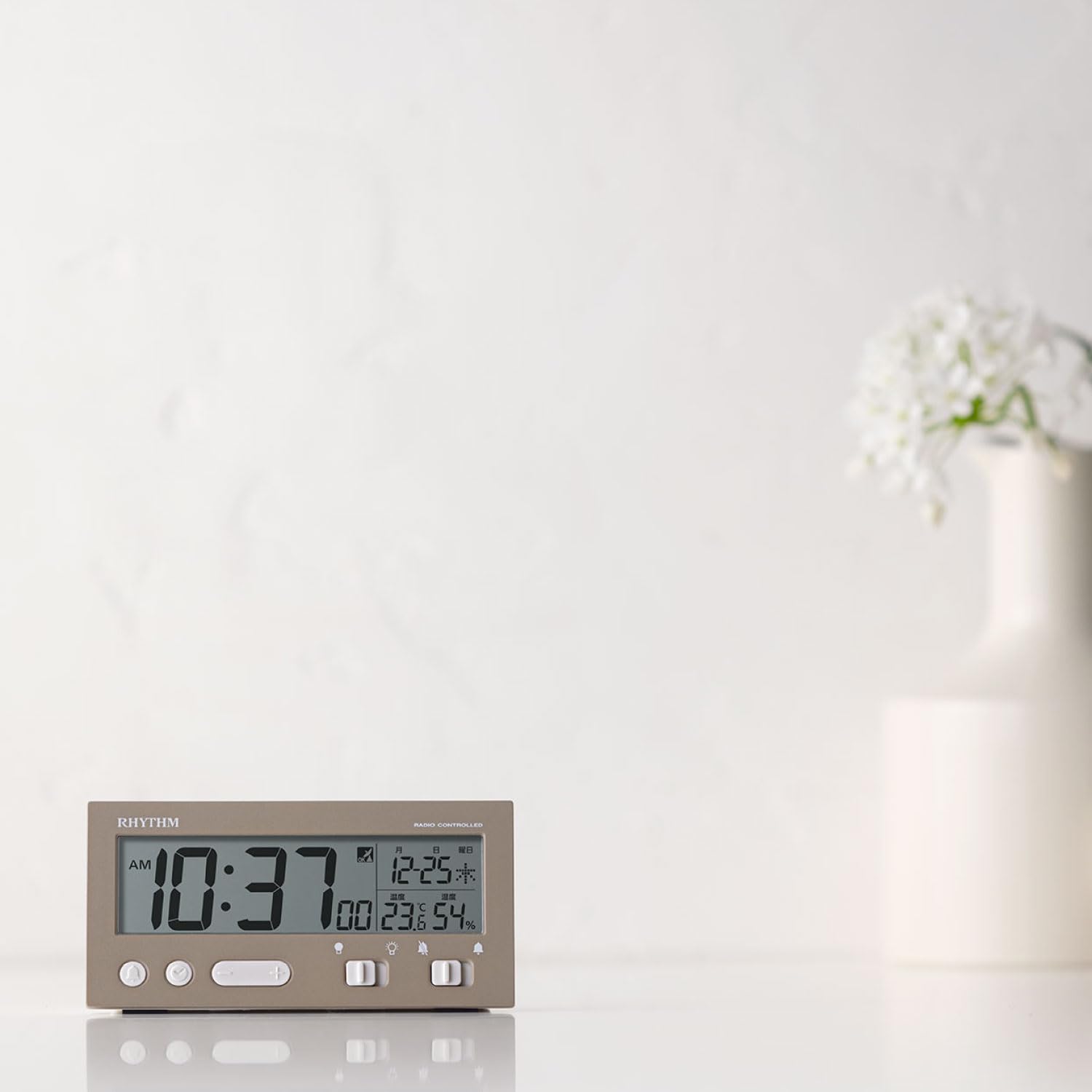 Amazon.co.jp: リズム(RHYTHM) 目覚まし時計 電波時計 電子音 アラーム