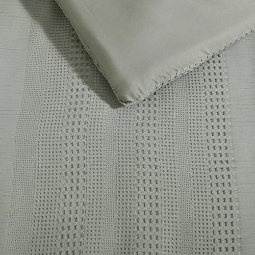 Kenneth Cole - Twin Comforter Set, Soft & Refined Textured Bedding w/Matching Pillowcase, Lightweight for All-Season Comfort, 2 Piece Bed Sets (Variegated Waffle Green) by Kenneth Cole New York - Used condition - Image 5