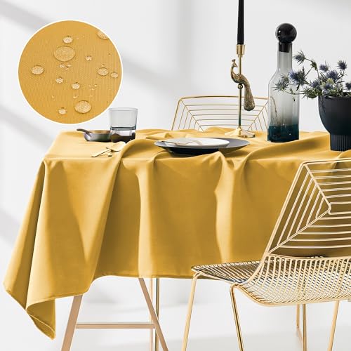 ROOM99 Aura Mantel de 140 x 300 cm, Antimanchas, Lavable, Impermeable, Antimanchas, de poliéster, Rectangular, decoración de Banquetes para Todo el año, Color Mostaza