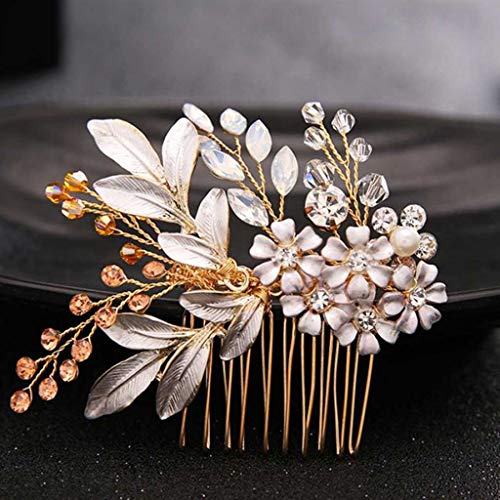 Peinetas para el pelo nupciales en recogidos de boda con tiaras de flores de cristal