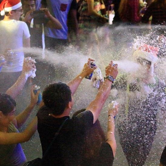 Image of Holi BOSS Colour Snow Spray | |Red /Pink | Non - Toxic | Eco - Friendly | 550ML | Made in India | Popo Toys