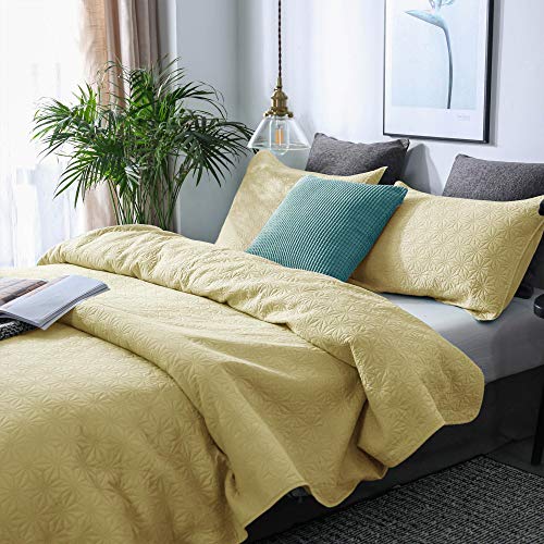 Kasentex Coverlet Quilt Set-Pre Washed-Luxury Microfiber Soft Warm Bedding-Solid Colors Bedspread-Contemporary Design (Sunshine Yellow, Twin + 1 Sham) #TOP2