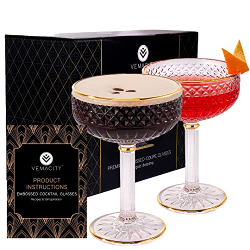 Luxus-Coupé Cocktailgläser Set - 2 x Geprägte Champagner gläser/Champagner-Untertassen in Lounge-Bar-Qualität mit goldenen Verzierungen | Entworfen als große Martini-Gläser Cover