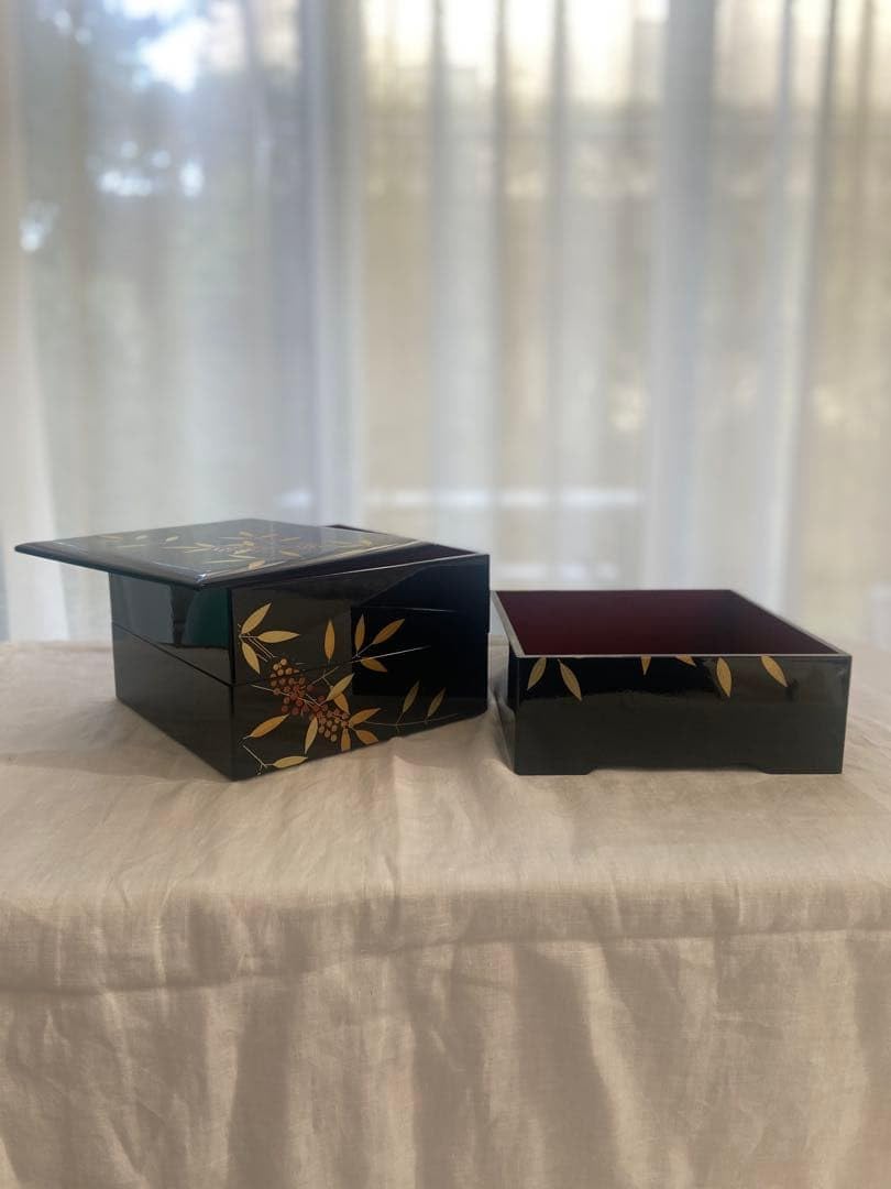 箱入り激美品】象彦 漆塗り 重箱 宝船絵 3段 桐箱付き 漆器3段重箱 日本伝統工芸品 おせち料理 うるし漆器