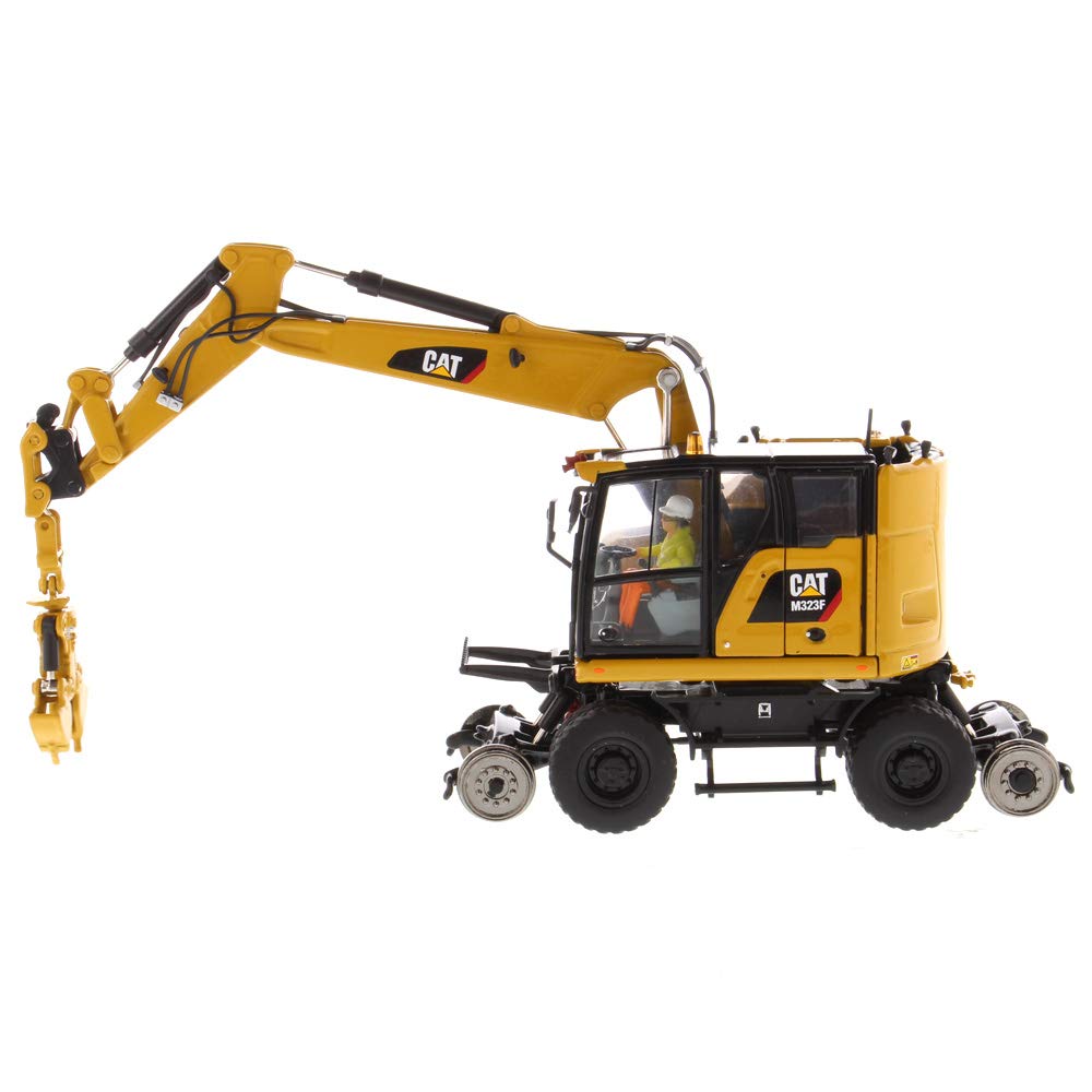 Diecast Masters 1:50 Model Cat M323F Railroad Wheeled Excavator, 85662