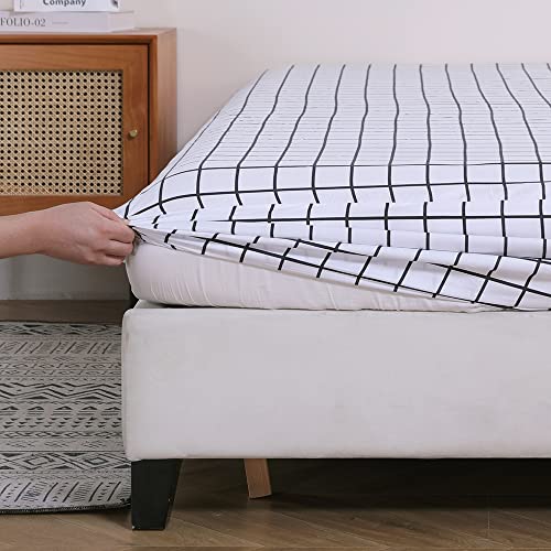 Vaulia Soft Lightweight Microfiber Bed Sheet, With Deep Pocket And All Around Elastic, White Plaid Pattern, Queen Size 4-Piece Set (1 Fitted Sheet 1 Flat Sheet 2 Pillowcase) #TOP2