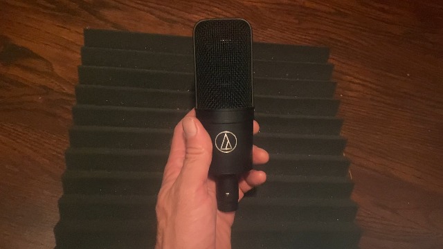 Watch HONEST Full Review of Audio-Technica AT4033A Microphone on