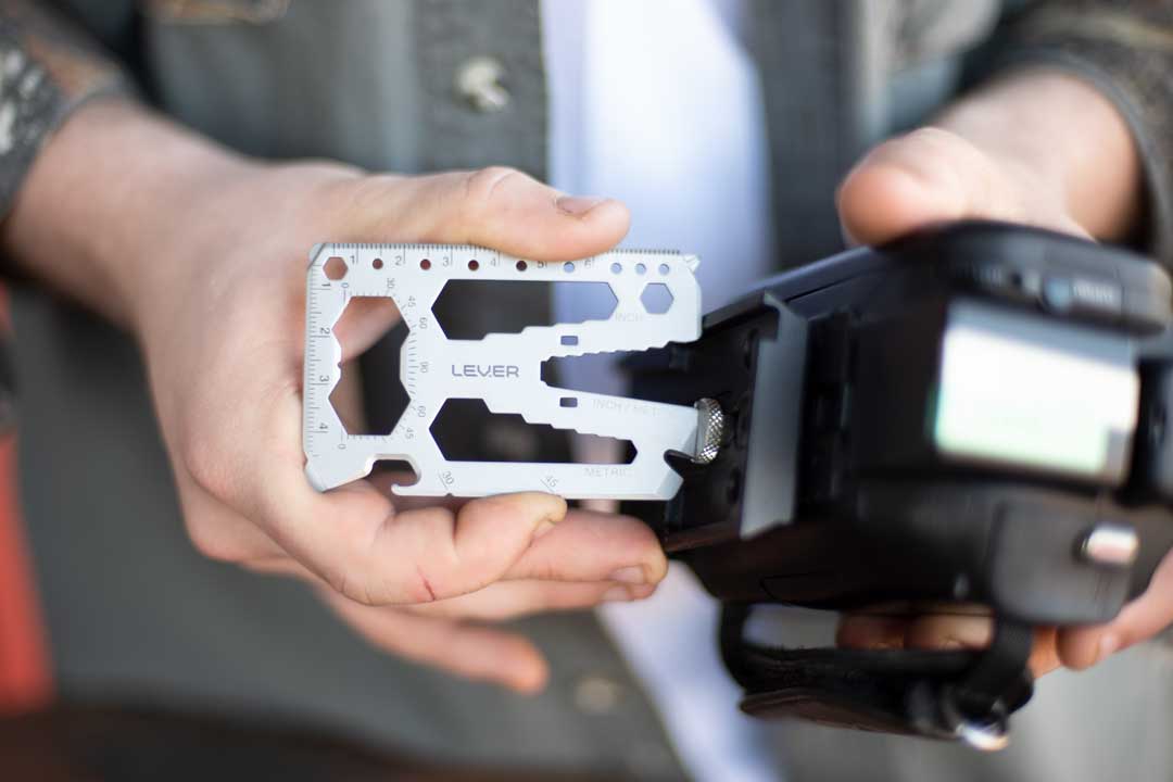 Amazon.co.jp: Lever Gear マネークリップ付きツールカードプロ