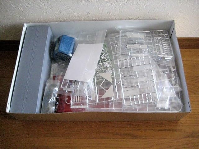 Amazon.co.jp: 絶版 アオシマ 1/32 大型デコトラ NO.82 041543 有限