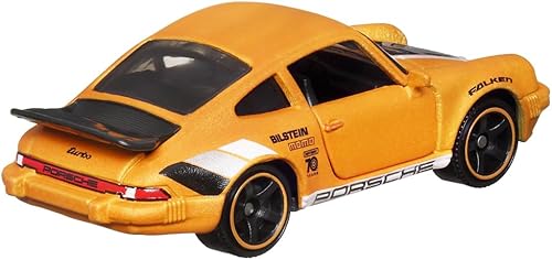 Miniatura 3 de Matchbox Moving Parts - Vehículo fundido a presión de 70 años de edición especial, HMV12 Inspirado en el Porsche 911 Turbo de 1980 15 naranja