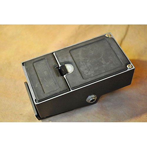 M7156 Fender フェンダー　FDS-90 Distortion 動作品 M7156 Fender フェンダー FDS-90 Distortion 動作品