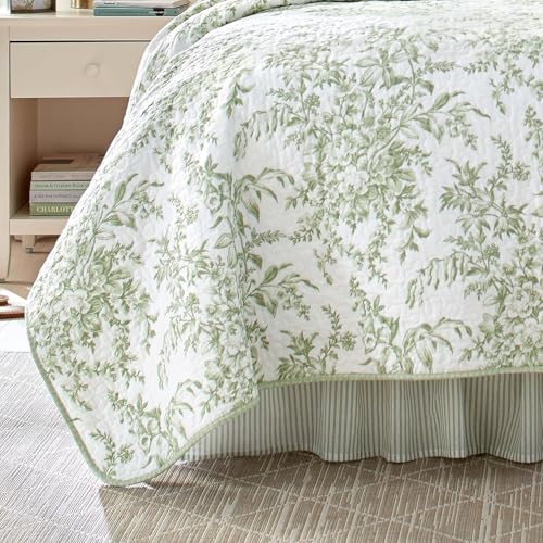 Image of Laura Ashley - Queen Quilt Set, Soft & Reversible Cotton Floral Bedding with a Medium Weight Feel, 3 Piece Bed Set with Matching Pillowcases (Bedford Green /Off-White)