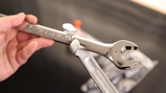 Watch Taking A Look At The Rhino Wrench Extender Tool Bar on