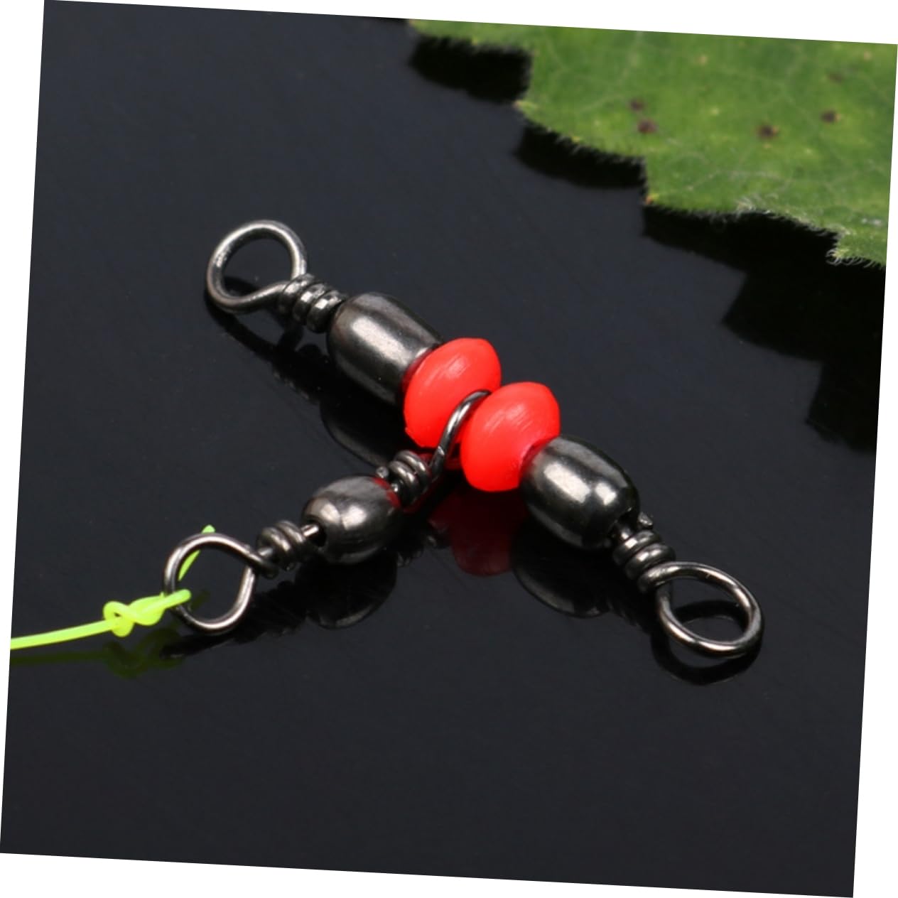 YARNOW 300 Piezas Conector Giratorio de Pesca giratorios triples de Pesca Aparejos giratorios de Pesca polea Accesorios Pesca Estilo japones Equipo de Pesca Pescar Girar Rojo