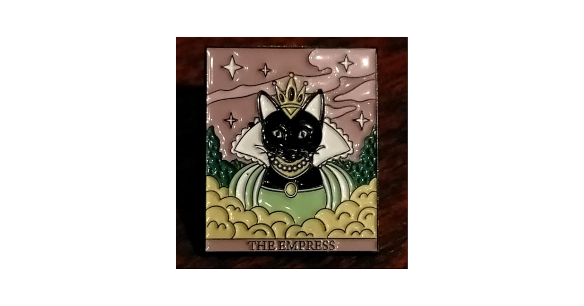 【新品☆未開封品】可愛い動物たちのタロット♪銀縁☆ステッチイラスト柄 Amazon | ピンバッチ 皇帝 The Emperor 黒猫 タロットカード