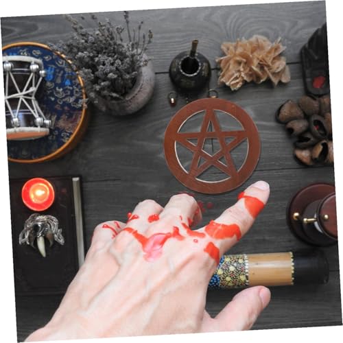 Posavasos rústicos de madera tallada con diseño de pentagrama para altar de tarot 8