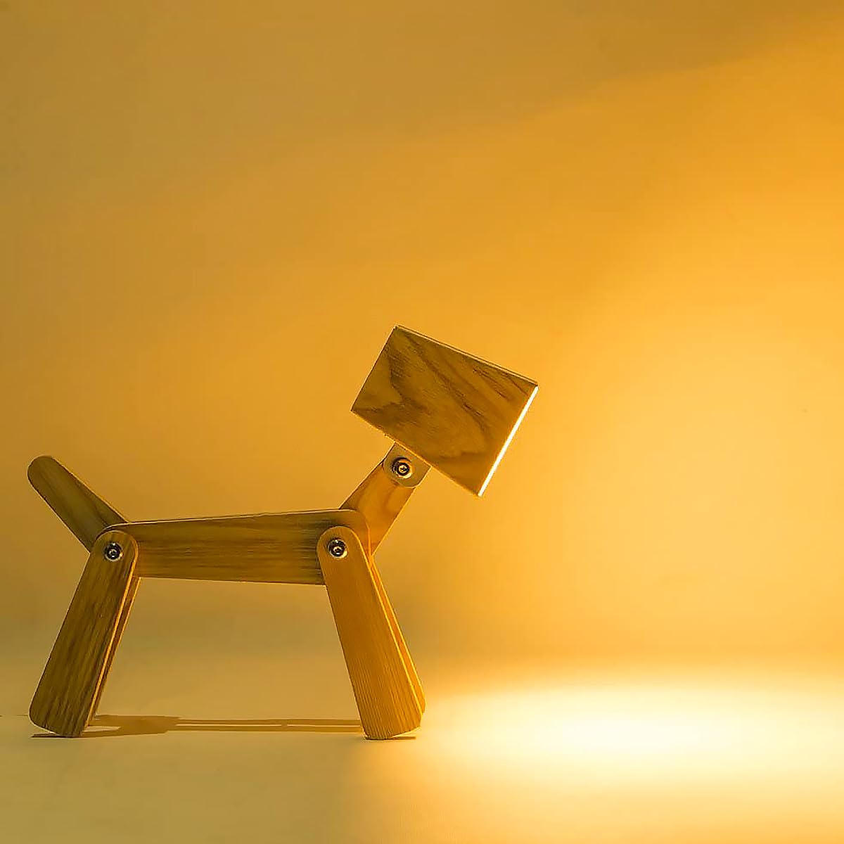 Winkee - Lámpara de Mesa Charlie - La Leal lámpara de Noche con función de Carga en diseño de Perros | Lámpara de Mesa LED de Madera Regulable con batería inalámbrica táctil