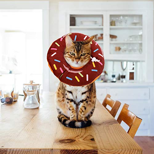 Xinzistar Halskrause Katzen Halsband Soft Weich Katze Schutzkragen Anti Biss Safety Einstellbarer Schützender Kragen für Haustiere Katzen Hunde Welpen Kätzchen (Braun Donut, S)