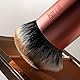Real Techniques Bubble Blending Make-up-Pinsel, Mehrzweck-Gesichtsbürste für Flüssig-, Creme- und Puderprodukte, einzigartiger Bürstenkopf, synthetische Borsten, vegan und tierversuchsfrei, 1 Stück