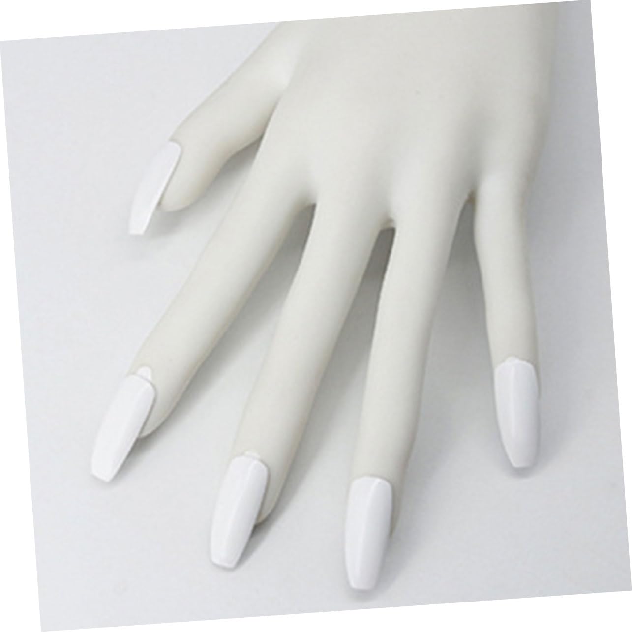 Nail Practice Hand Model Reusable Nails Training Tool for Beginners Lightweight Simulated Hand for Realistic Manicure Practice Sturdy Design for Long-term Use