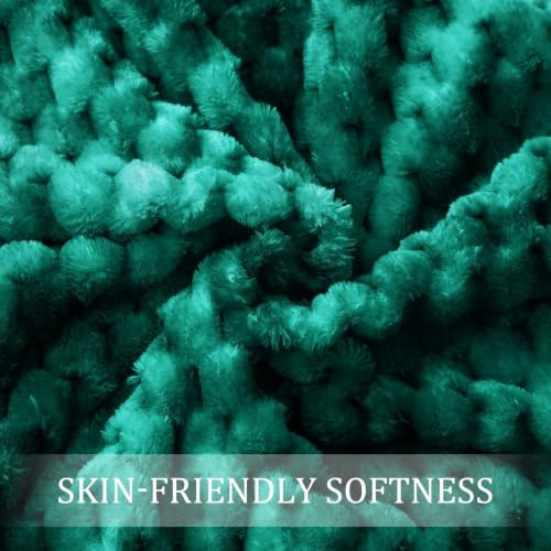 Image of Exclusivo Mezcla Large 3D Fleece Throw Blanket for Couch, Tie-dye Teal | Extra Soft Fuzzy Plush Lightweight Throws, Cozy Fluffy Decorative Blankets for All Seasons, 50x70 Inches