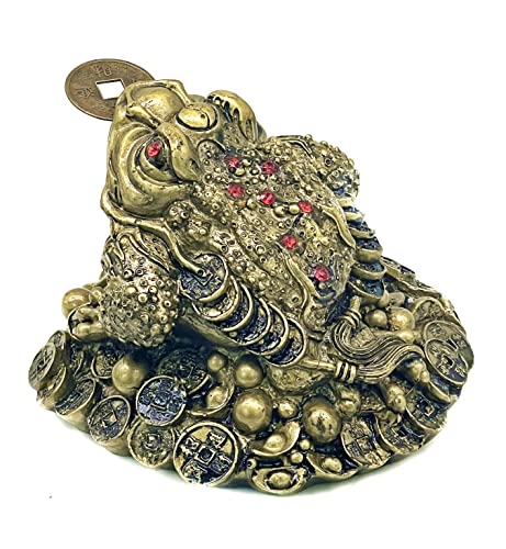 Bellaa Feng Shui Money Frog, 4 inch, Lucky Money Toad Decorations, Ideal for Attracting Wealth, Three Legged Frog Statue Figurine