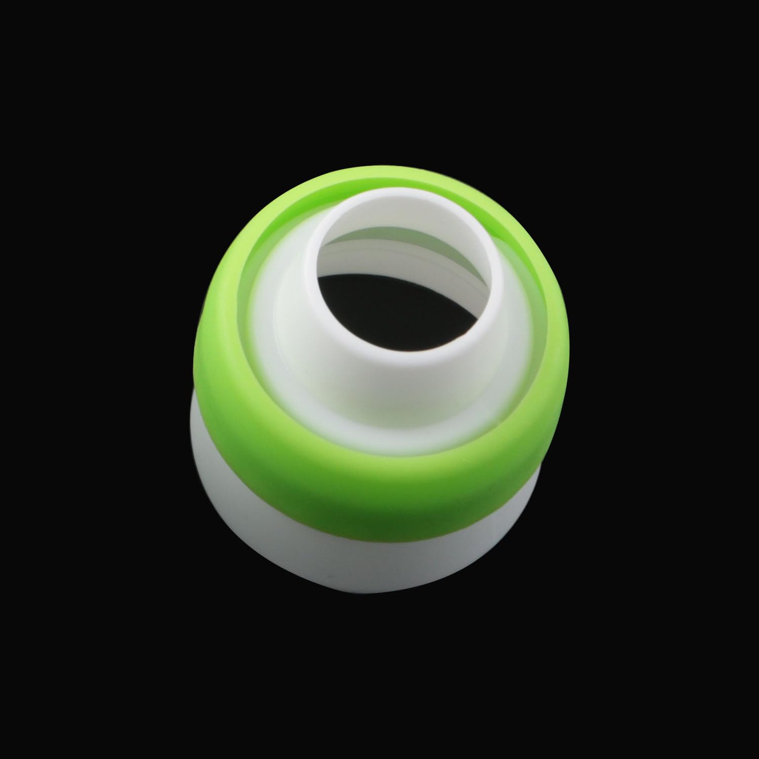 JCBIZ 4PCS Green Baking Russian Decorating Tip Special Tool Decorating Tip Converter Single-Hole Three-Hole Converter Head