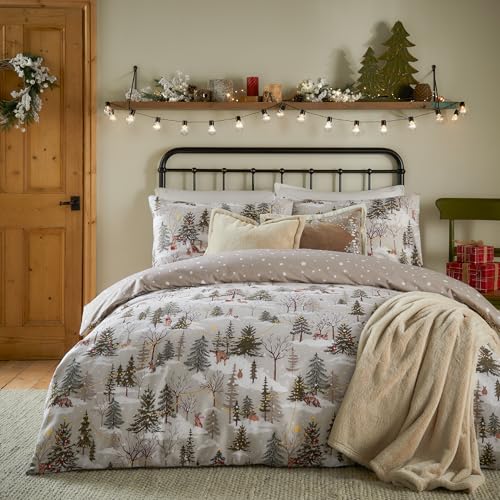 furn. Forest Festivities Duvet Cover Set – Reversible Woodland Design Christmas Bedding (Natural - Double)